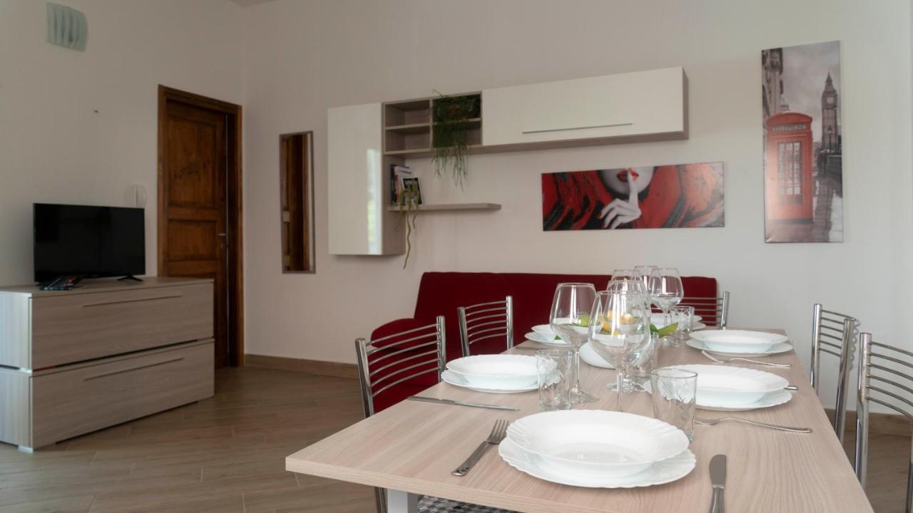 Casa Dei Lecci - Cala Gonone Apartman Kültér fotó