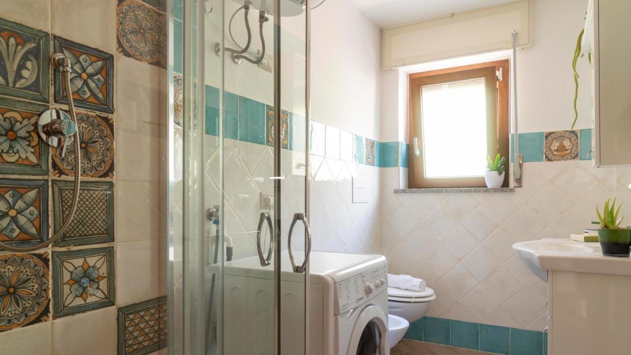 Casa Dei Lecci - Cala Gonone Apartman Kültér fotó