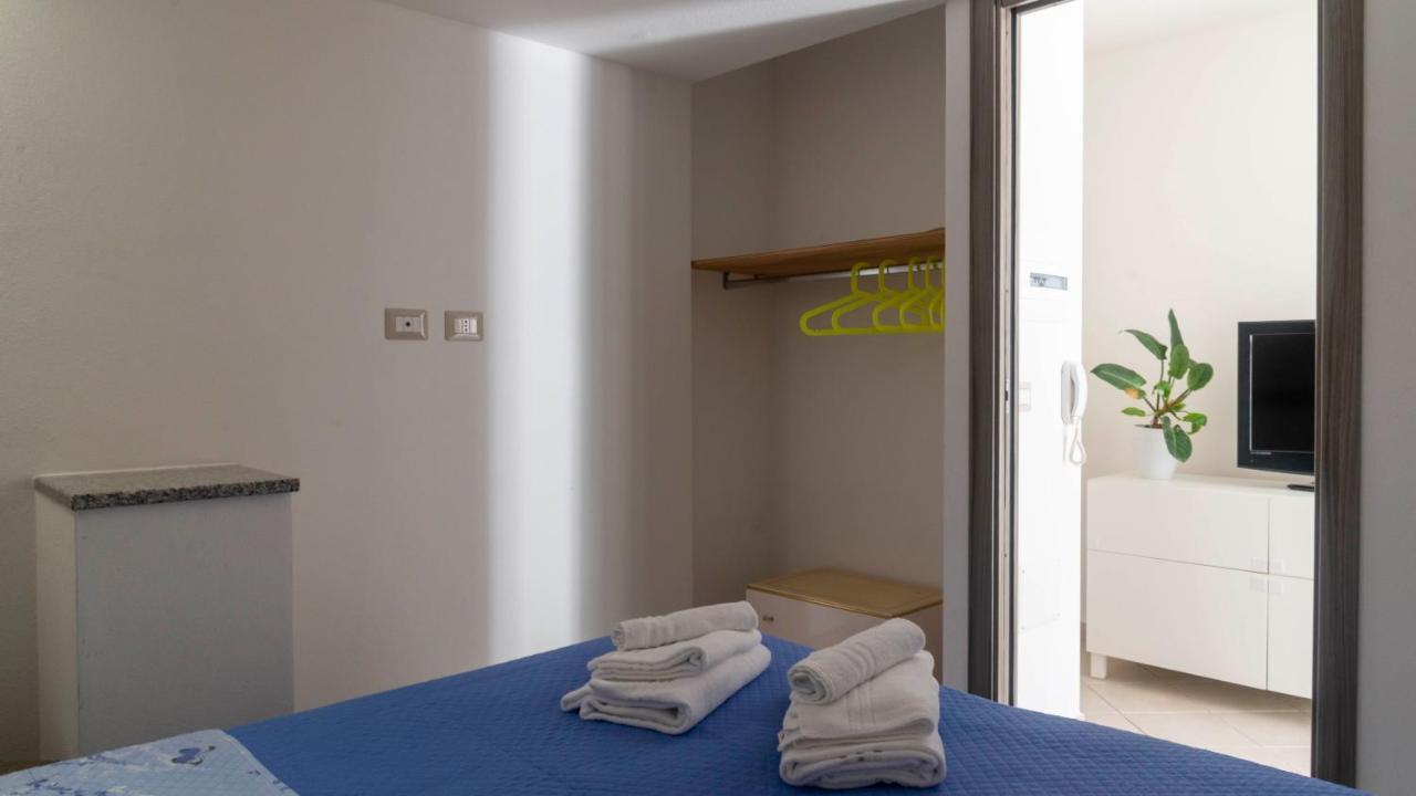 Casa Dei Lecci - Cala Gonone Apartman Kültér fotó