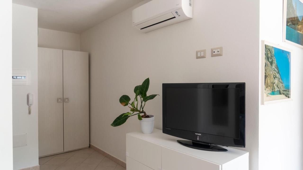 Casa Dei Lecci - Cala Gonone Apartman Kültér fotó